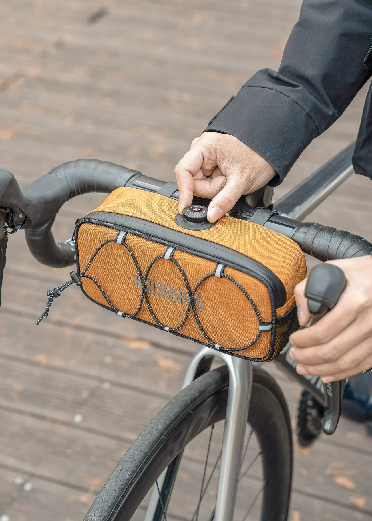 ROCKBROS Square Handlebar Bag-Road to sky - Image 26