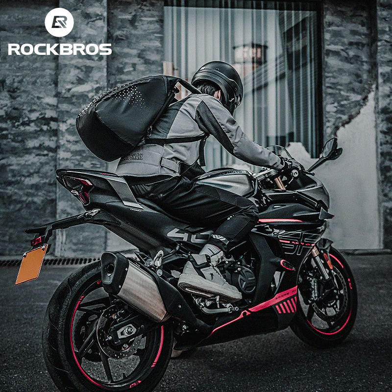 ROCKBROS High-Capacity 14.5L Helmet Backpack with Reflective Safety Design - Image 3