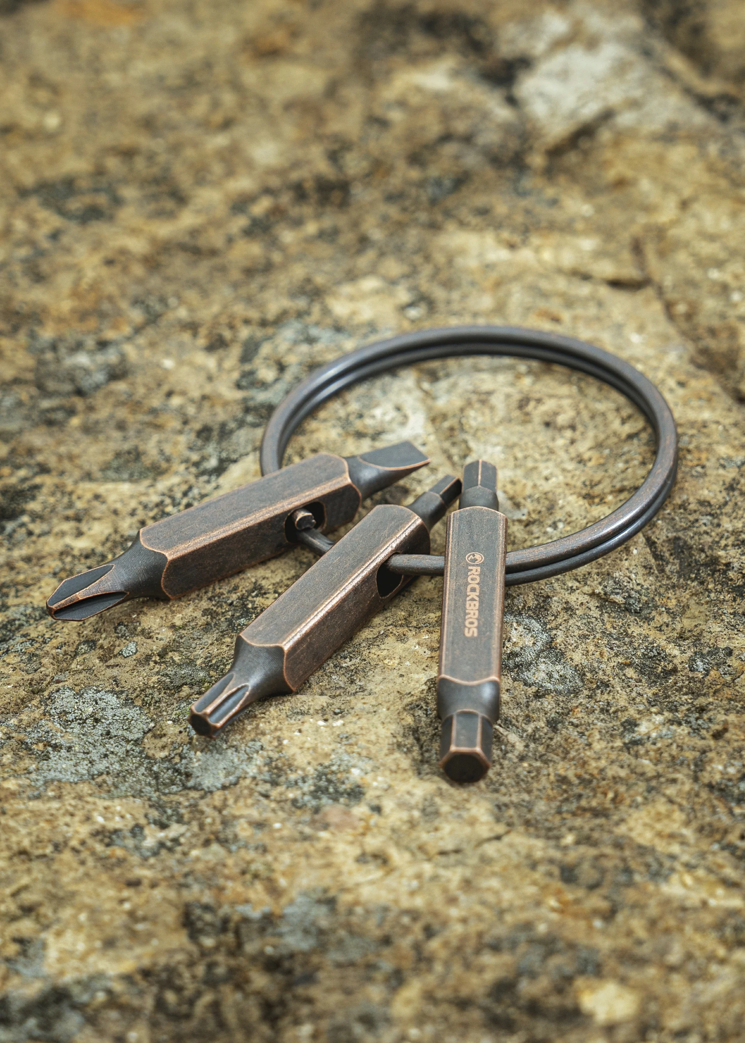 ROCKBROS Key Ring Tool Set Lightweight Multi-Tool for Easy Travel-Road to Sky - Image 4